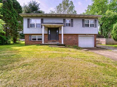 7355 Oakpark Dr, Newburgh, IN, 47630