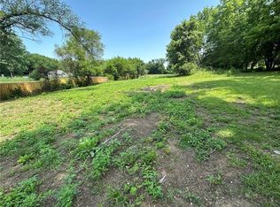 6908 Leavenworth Rd, Kansas City, KS 66109