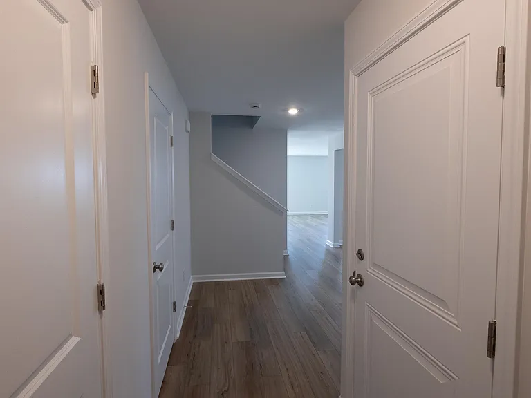 815 N Desert Orchard Ln — Photo 2