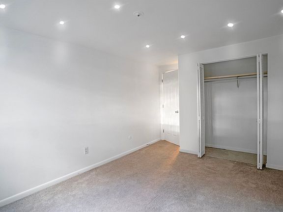5th image of 71 Presidential Dr APT 1