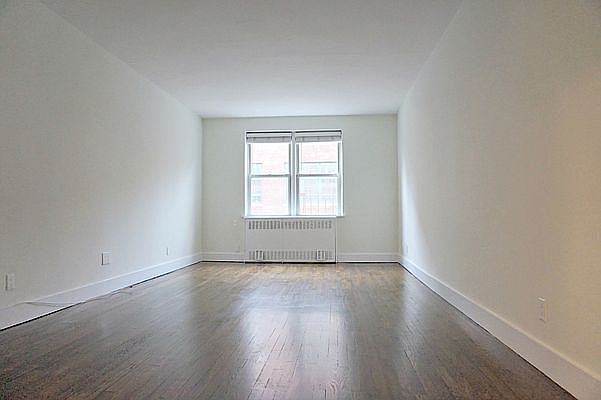1st image of 780 Greenwich St APT 2H