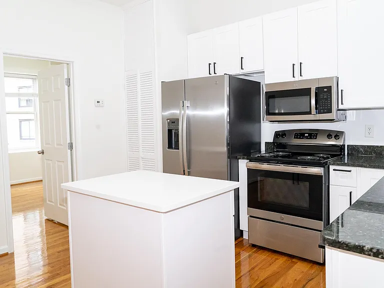 1314 14th St NW #201 — Photo 12