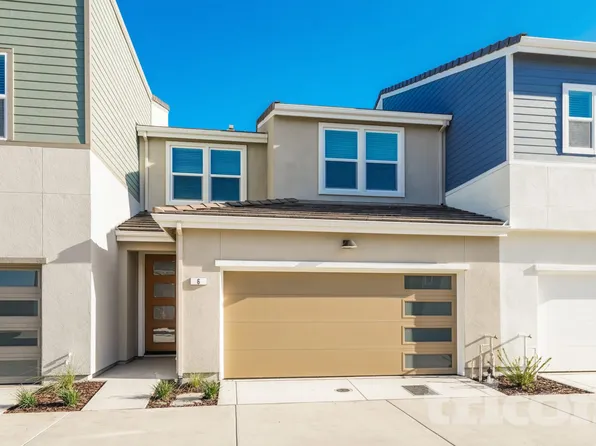 6 Adella Pl, Sacramento, CA 95832