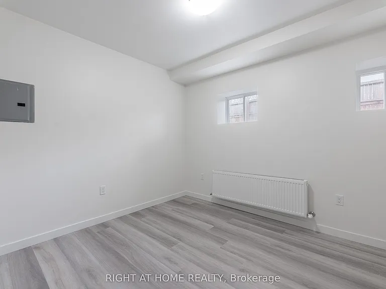 1744 Wilson Ave #13 — Photo 10