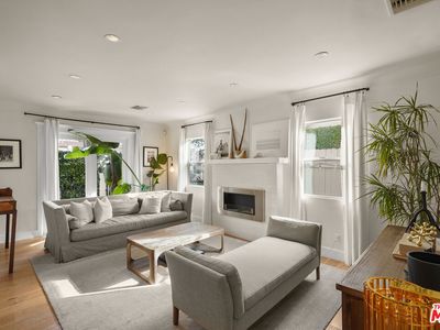 927 N Vista St, Los Angeles, CA, 90046