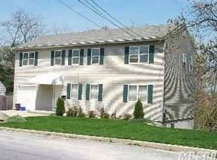 45 Hendrick Ave, Glen Cove, NY 11542