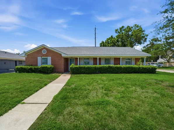 6323 Cindy Ln, Houston, TX 77008