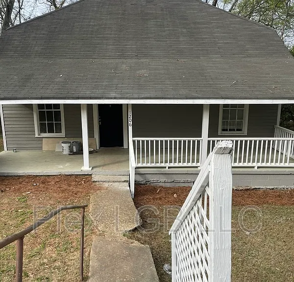 1206 Troup St — Photo 1