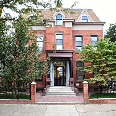 Rented by Nooklyn NYC LLC | media 10