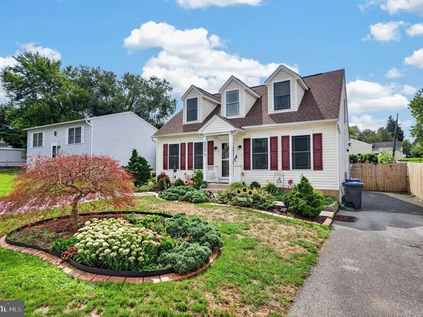 823 Medway Rd, Hagerstown, MD 21740
