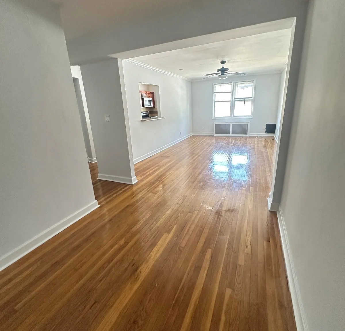 1 bed, 1.0 bath, 1025 sqft, $2,830 — Photo 1