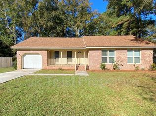 102 Loblolly Ln, Summerville, SC 29483