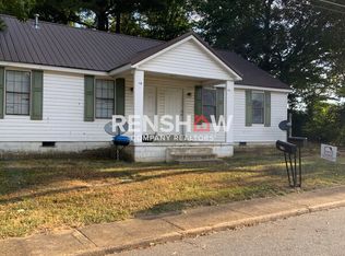 118 E College St, Newbern, TN 38059