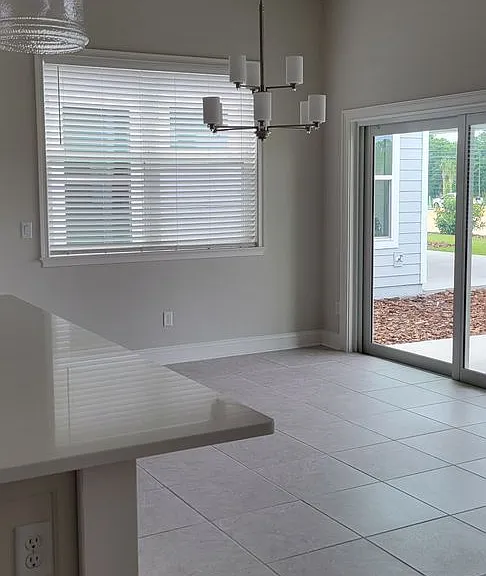 3254 SW 120th Ter — Photo 8