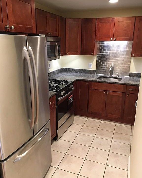 1st image of 272 E Haverhill St APT 6