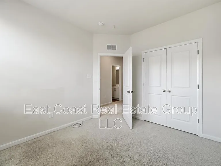 7055 Delegate Pl — Photo 27