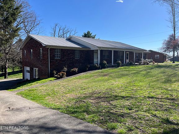 2nd image of 4352 McCloud Rd