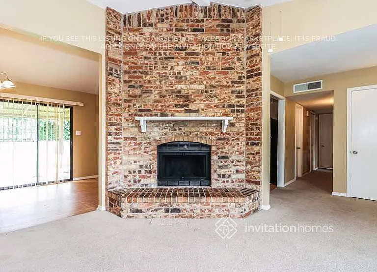 324 Matterhorn St — Photo 4