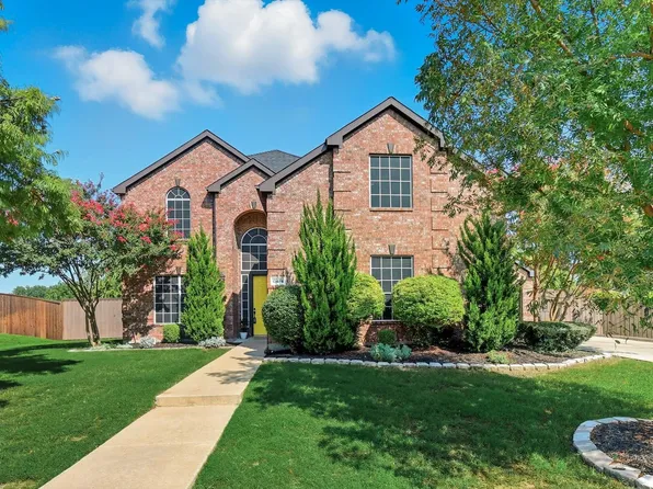 10474 Whispering Pines Dr, Frisco, TX 75033