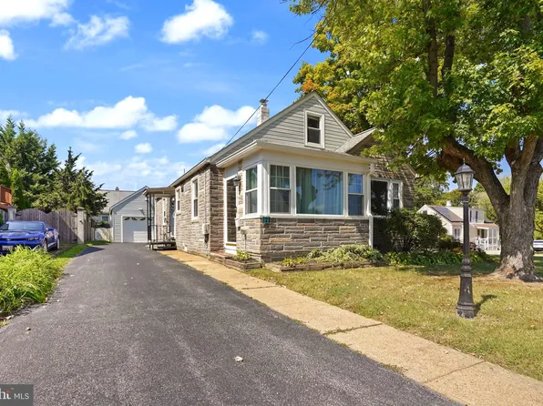 28 Governors Gate Ln, Linthicum, MD 21090