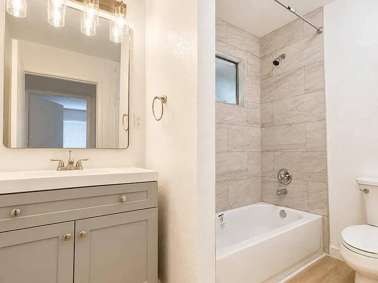 4261 Sweetwater Ave #2 — Photo 6