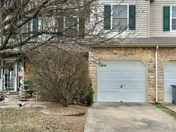 1818 Pinewind Dr, Alburtis, PA 18011