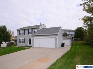 2706 Alpine Cir, Bellevue, NE 68123