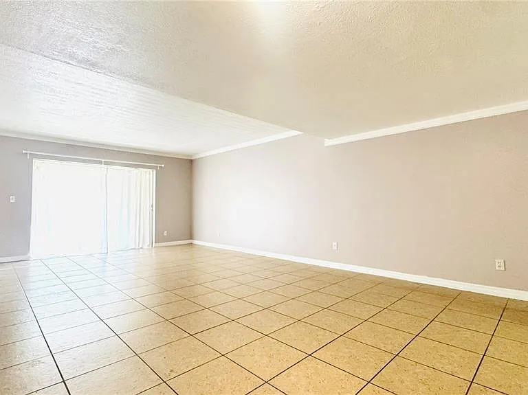 5508 Pokeweed Ct #146 — Photo 4