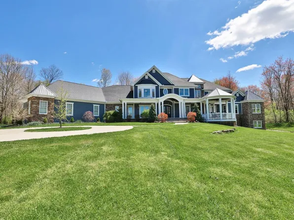 9544 Union Cemetery Rd, Loveland, OH 45140