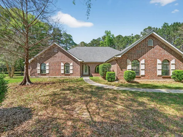 135 Amelia Ln, Covington, LA 70433