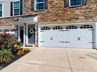 42 Peacock Cir, Sewell, NJ 08080