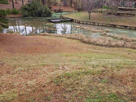 2nd image of 106 Bayside Dr