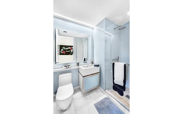 Rented by Douglas Elliman | media 10