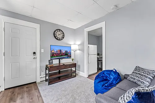 77 Union St #1 Photo 1