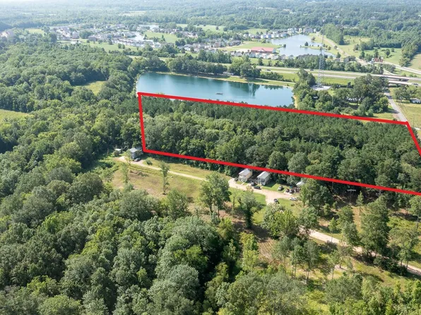 Ruth Rd, Starkville, MS 39759