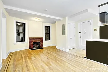 Rented by City Connections Realty