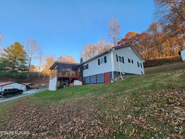 197 Sleepy Hollow Rd, Keokee, VA 24265