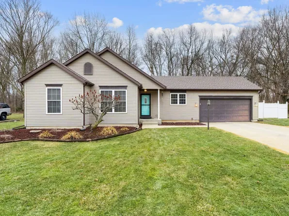 22575 Arbor Pointe Dr, South Bend, IN 46628