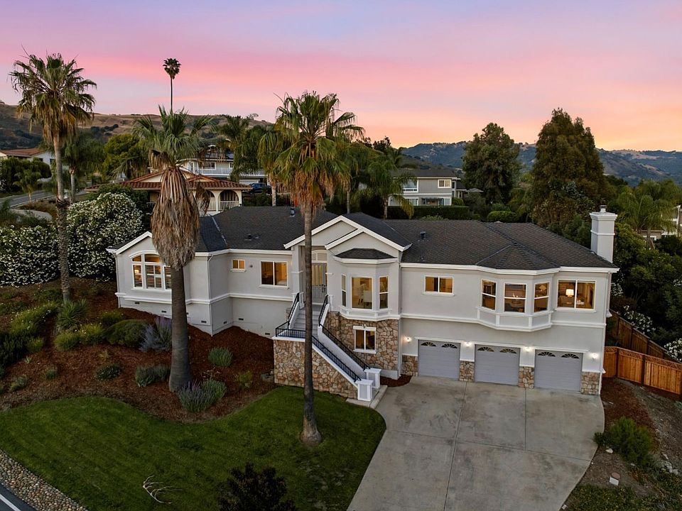 1st image of 15855 Jackson Oaks Dr