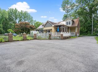 2 Dimiceli St, New Windsor, NY 12553