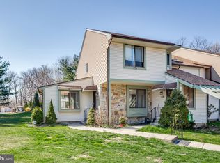 108 Avignon Way, Pennsauken, NJ 08109
