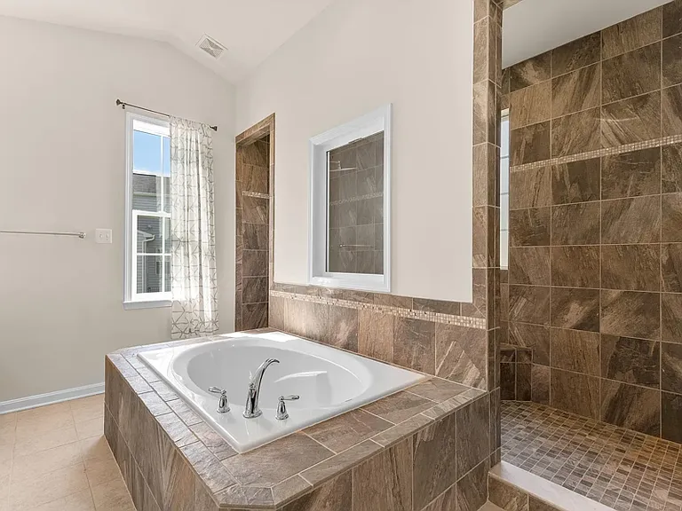 9309 Blanchard Dr — Photo 33