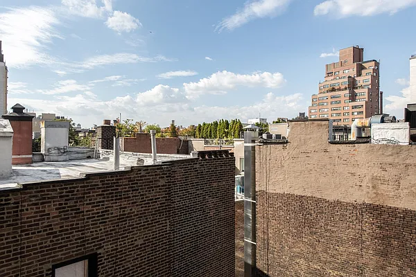 Rented by Owner | media 23