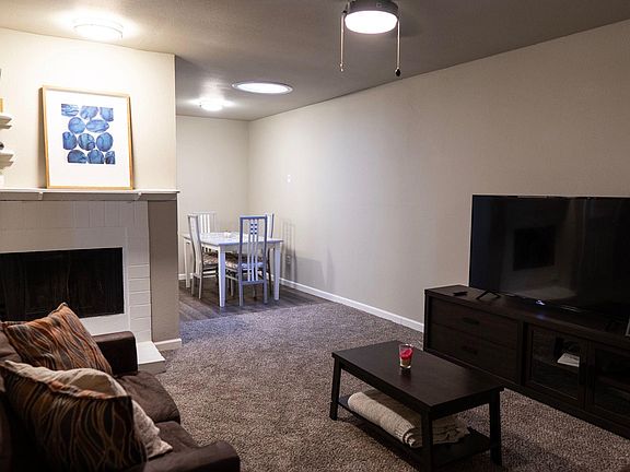 2 bedroom furnished living room