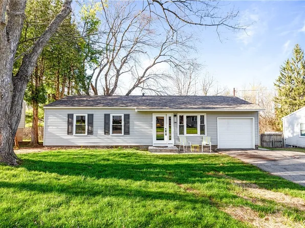226 Hills St, Chittenango, NY 13037