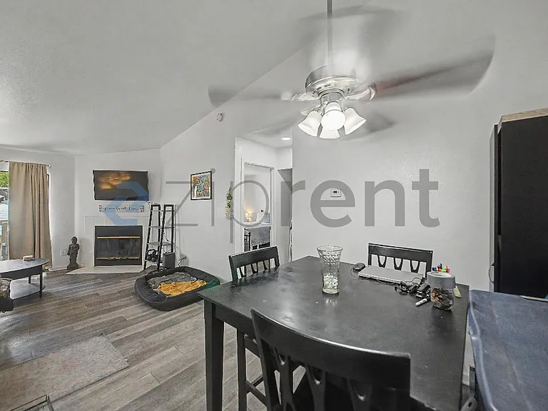 1265 Kendall Dr #521 — Photo 6