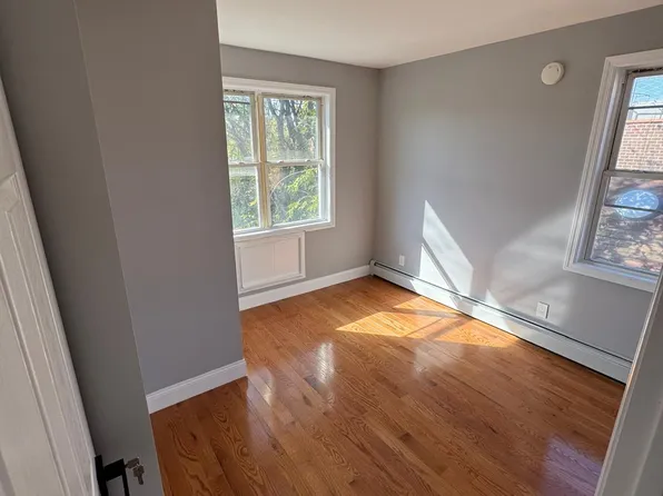 1506 E 98th St Floor 2, Brooklyn, NY 11236