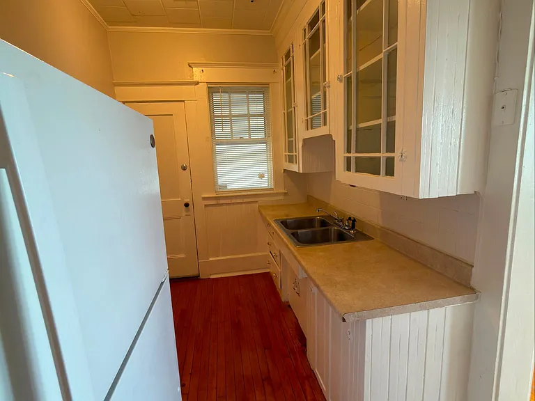634 Union St #19 — Photo 7
