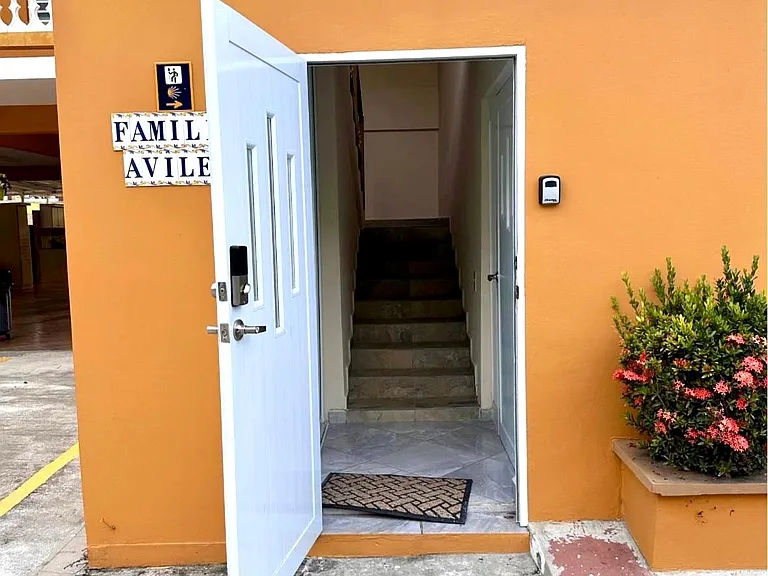 30 Malpaso — Photo 2