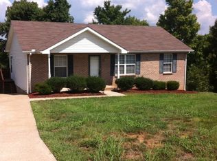 927 Lindsey Dr, Clarksville, TN